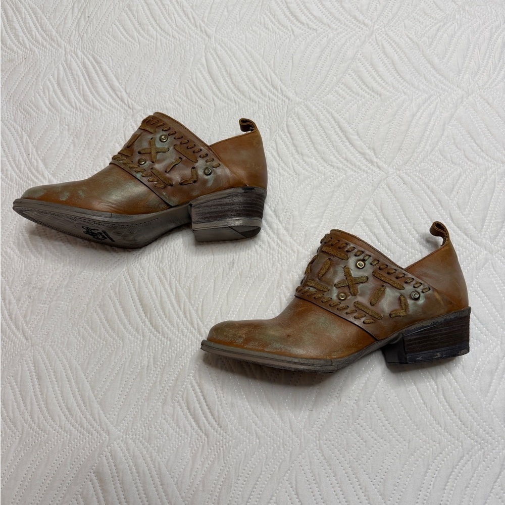 Circle G Women’s Patina Leather Western Ankle Boots. Size 8.5 - Picture 3 of 9